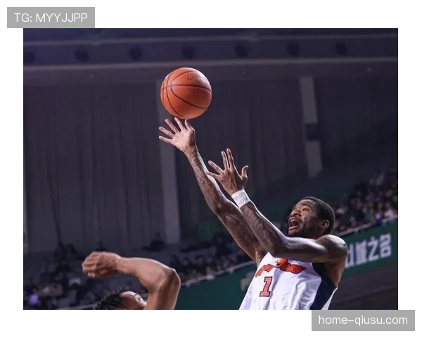 广东奎因38分11篮板4助攻空砍难掩球队客场13分失利